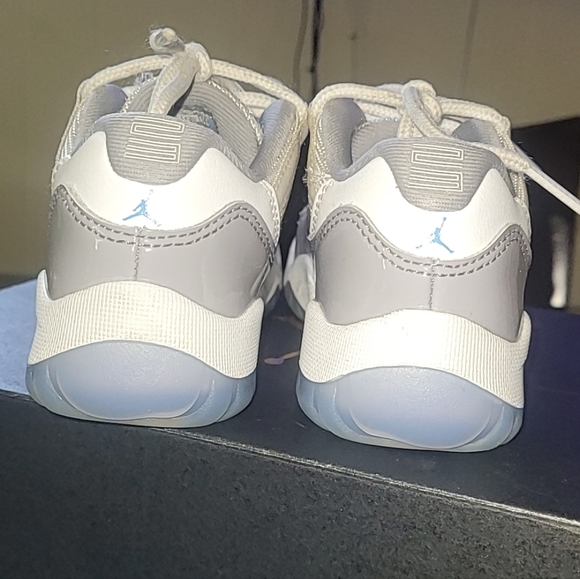 Jordan 11 Retro Low (PS) - Picture 3 of 3